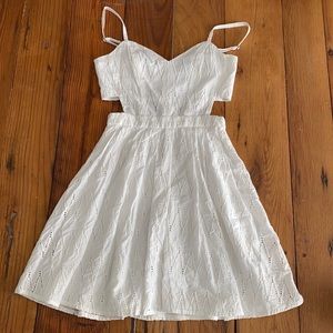 Sam Edelman white Size 0 dress with cutouts